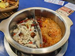 -马路边边麻辣烫联盟路店