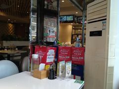 -圣河湾虾饺美食(站前店)
