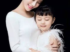 -经典婚纱摄影美学馆·私人定制