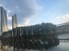 -南京眼步行桥