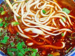 -牛一嘴·兰州牛肉面·大盘鸡(财富中心店)