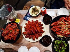 -巴厘龙虾·榜首油焖大虾(音乐学院·沿江酒馆店)