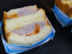 -沁屋面包店(人民东路店)