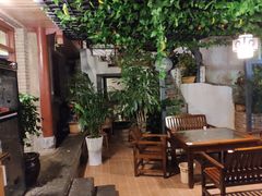 露天位-阿鹏故事云南野生菌火锅(人民路店)