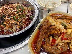 -周良天山牛杂城(天山路总店)