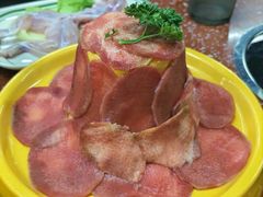 -四囍码头海鲜烧烤自助火锅(外滩南京东路悦荟广场店)