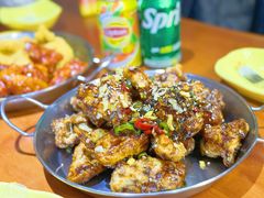 -BHC炸鸡(明洞总店)