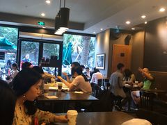 大堂-星巴克(石厦街店)