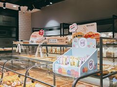 面包甜点陈列柜-威思特.动物奶油.生日蛋糕(廊桥店)