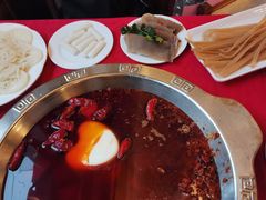 -山城年华老火锅(玉林店)