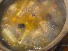 -捞围鲜·港式打边炉(海阳路店)