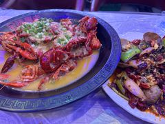 秘制蒜蓉龙虾-金陵暴走小龙虾·迷踪蟹(凯德MALL店)