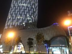 -上海尚嘉中心