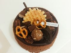 -半勺舒舒生日蛋糕店