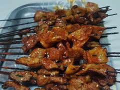 -马克力木手抓炕锅烤羊肉(盐湖一小区店)