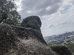 -灵岩山风景区