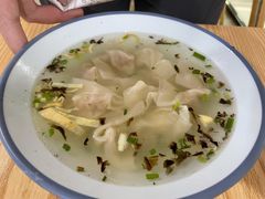 小馄饨-门庭若市豆浆油条(恒生广场店)