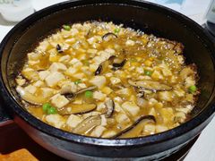 石锅蟹粉豆腐-老头儿油爆虾·三潭印月