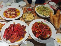 -叶派龙虾•招牌香辣蟹·海鲜(中海国际店)