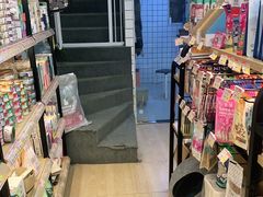 -袖虎宠物·金渐层缅因猫舍(灵芝店)