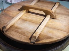 -鱼窝棚柴火铁锅炖(富山屯店)