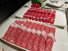 -海底捞火锅鲜切牛肉主题店(长寿路店)