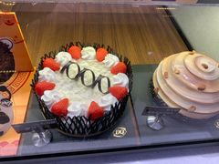 -DQ·蛋糕·冰淇淋(虹口龙之梦店)