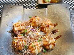 酥炸墨鱼丸-和风融合餐厅创意料理(重庆店)