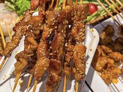 -卞二小串·鹤岗烧烤·坑烤(永定路店)