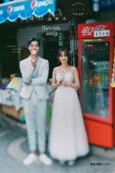 -巴黎婚纱摄影工作室