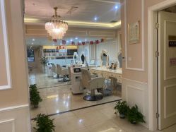 -Bollins波林丝•专研护发中心