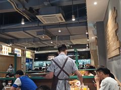 大堂-木屋烧烤(岗顶二店)