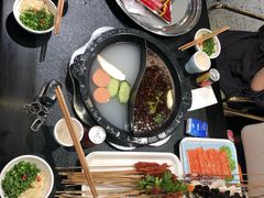 -宏姐串串香(征仪路店)