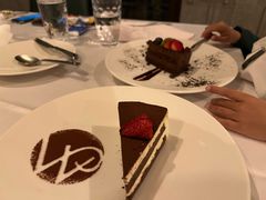 -WOLFGANG PUCK KITCHEN & BAR(迪士尼小镇店)