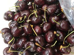 -上海龙吴水胜海发市场