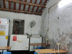 -陈氏老字号十三小炸炸店