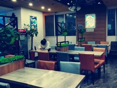 大堂-顶顶红石锅拌饭(步行东街店)