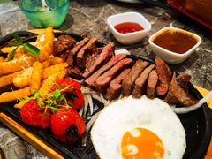 -港丽餐厅(正大店)