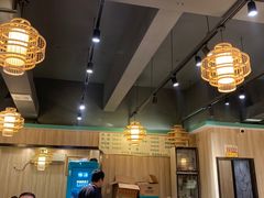 -肖肖酸萝卜鱼火锅(总店)