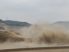 -黄河小浪底水利枢纽风景区