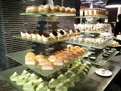 -BLU 全日制餐厅(上海安曼纳卓悦酒店)