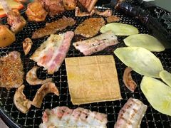 -彝人部落火盆烧烤(原内环足球场店)