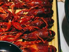 -肥肥虾庄·金牌油焖大虾(首义路店)