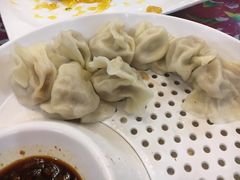 -闯关东东北农家菜(崂山石老人店)