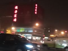 -国华商场