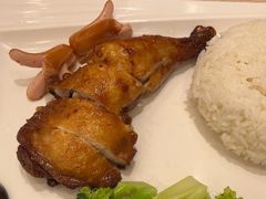 -佰搭果·广式茶餐厅(西华路店)