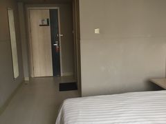 -锦江之星(西安五路口地铁站万达广场店)