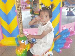 -七彩云南欢乐世界