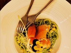 挪威烟熏三文鱼沙律-馨园villa融合菜(东山店)