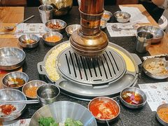 -GOGIYA·咕叽吖韩国传统烤肉店(东方新天地店)